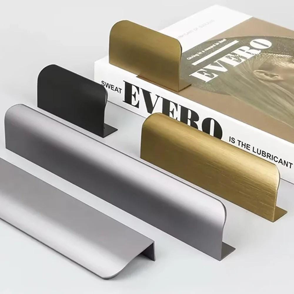 Hidden long cabinet handle in black and gold aluminum alloy